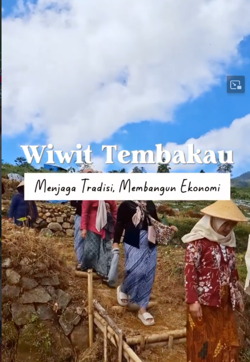 Menjaga Tradisi, Membangun Ekonomi
